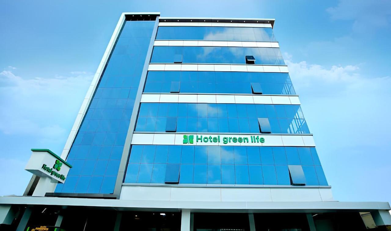 Hotel Greenlife Kochi エクステリア 写真