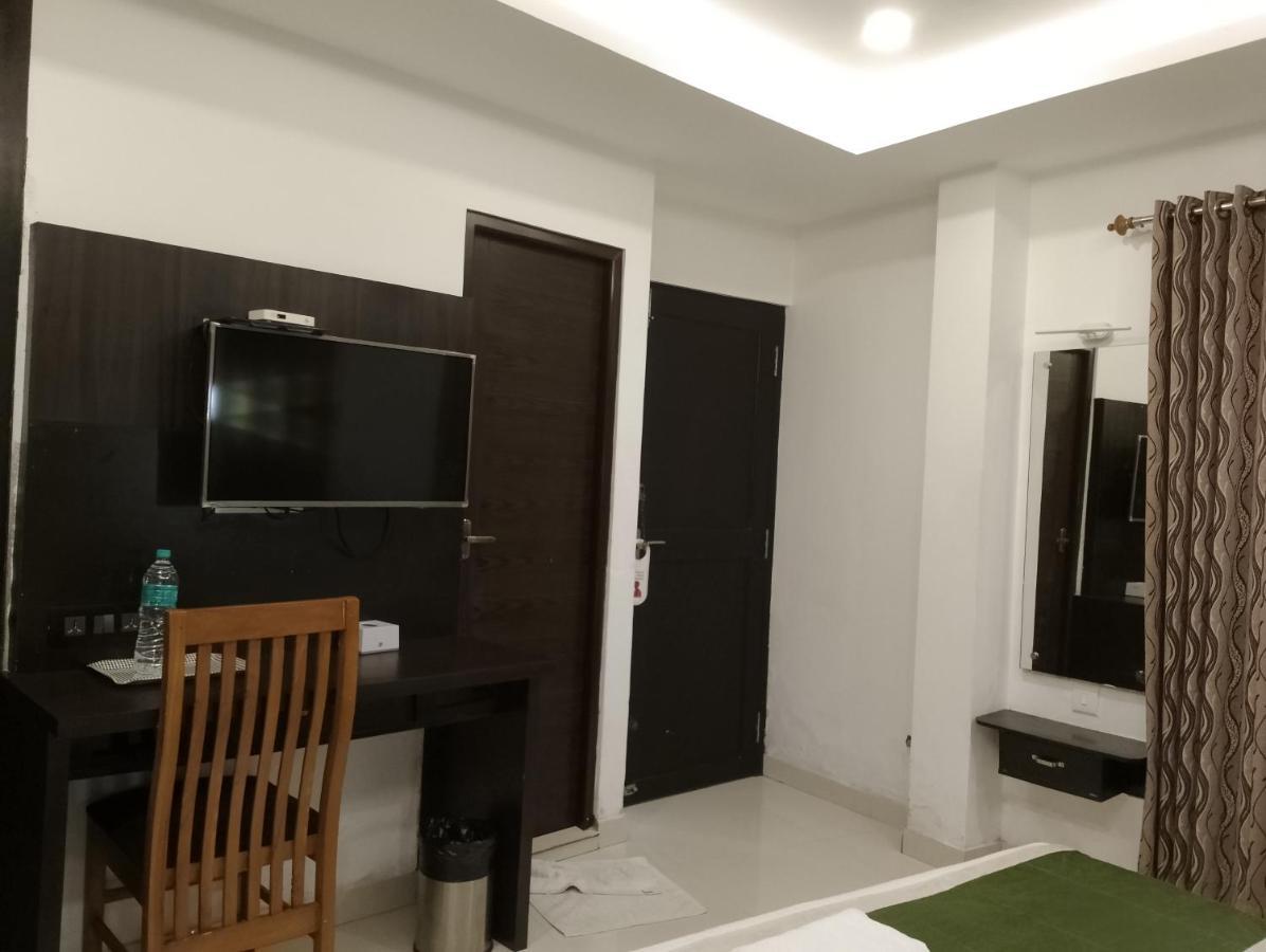 Hotel Greenlife Kochi エクステリア 写真