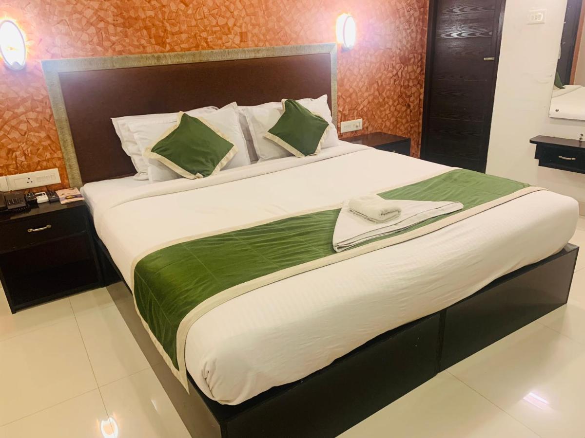 Hotel Greenlife Kochi エクステリア 写真