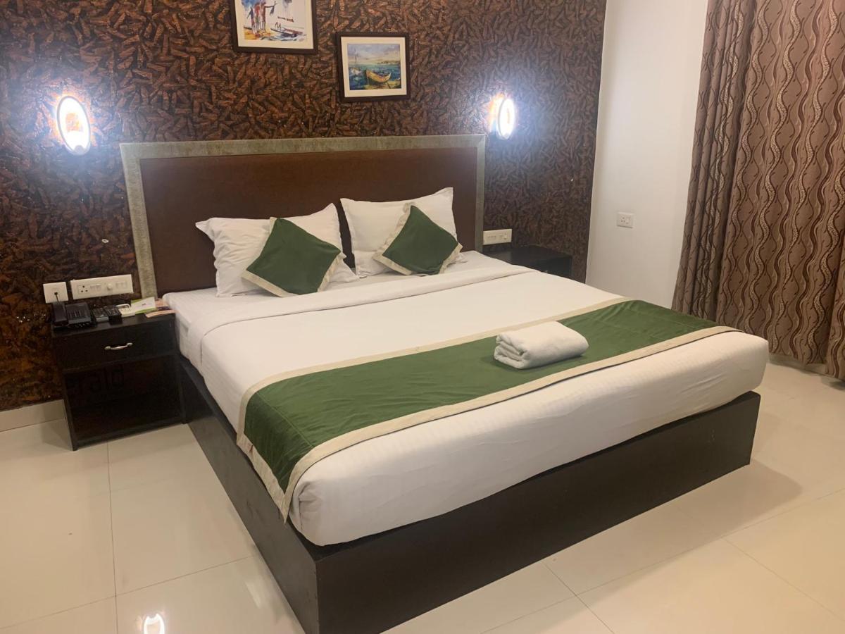 Hotel Greenlife Kochi エクステリア 写真