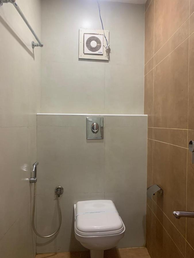 Hotel Greenlife Kochi エクステリア 写真